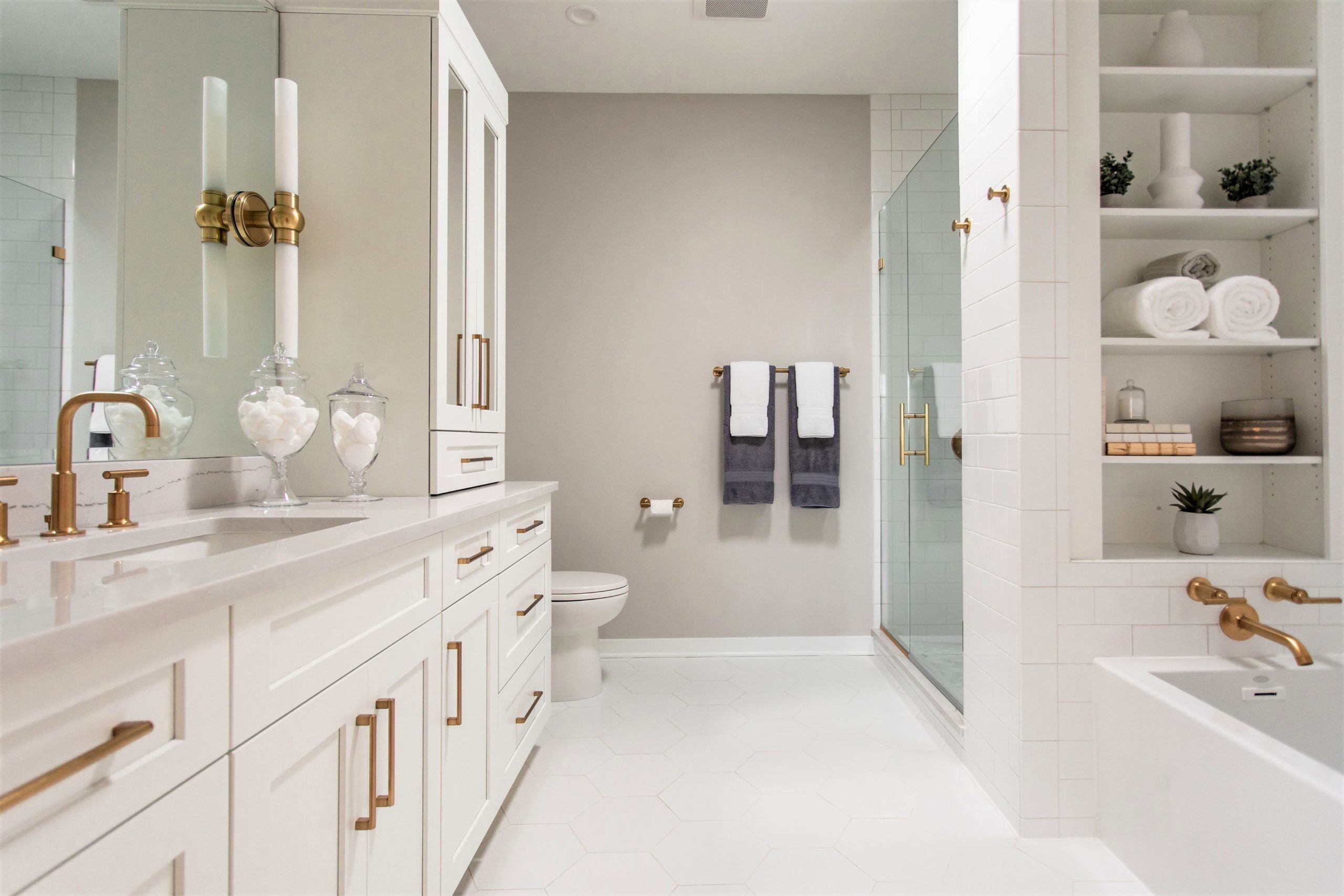 Clean and Classic Master Bathroom Remodel 