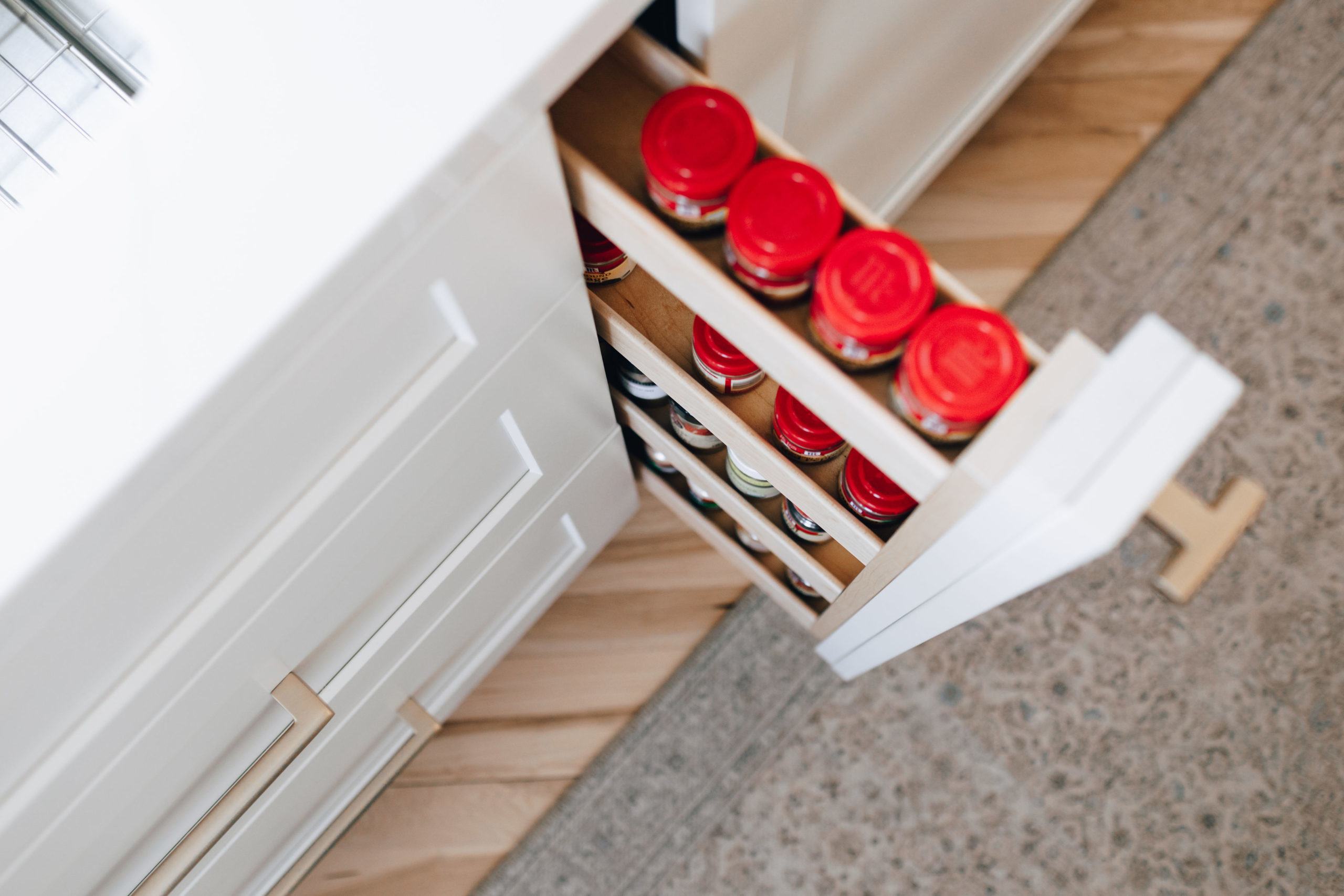 Spice Pull-Out Cabinet