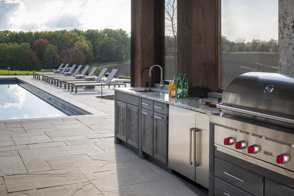 Outdoor Kitchen Cabinets and Living Space