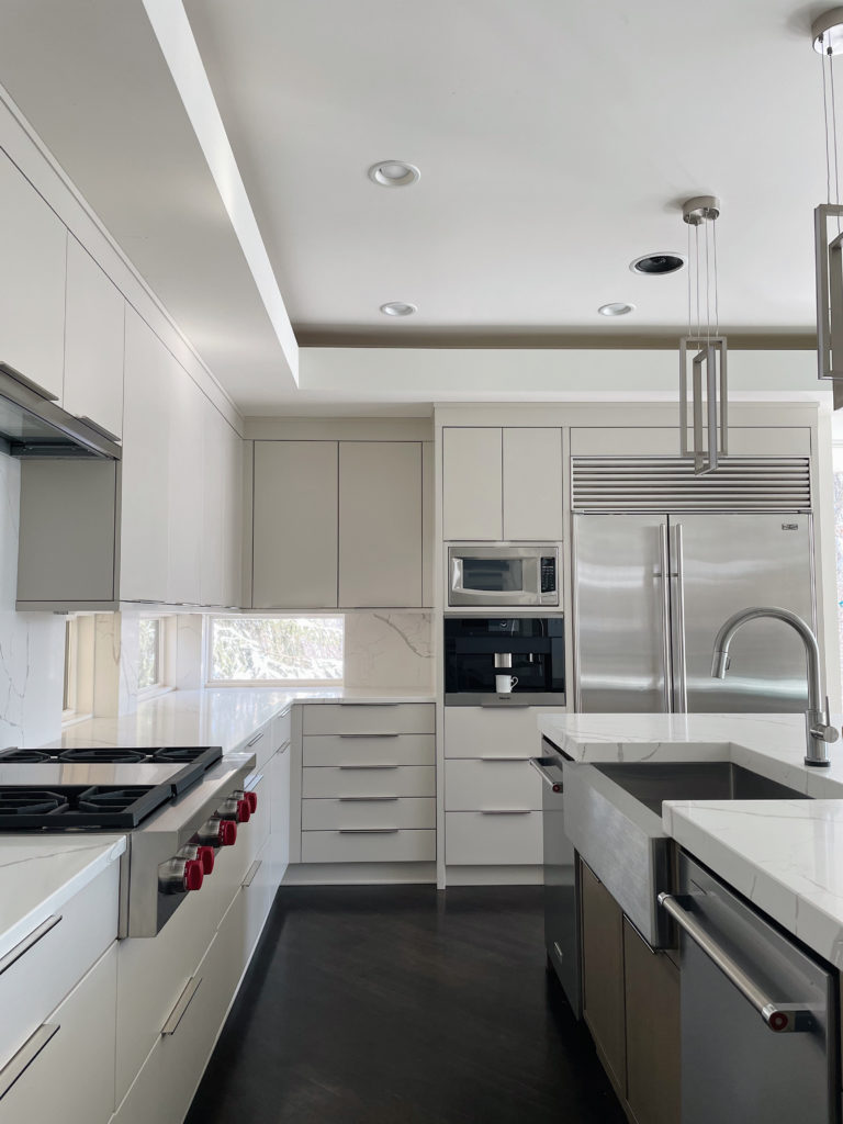 DL_WarmContemporary_2022_Kitchen-02