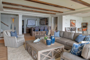 StudioM_ECTradStyleHome_WebRes_FamilyRoom