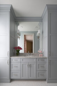 StudioM_ECTradStyleHome_WebRes_GirlBathroom-01