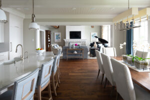 StudioM_ECTradStyleHome_WebRes_GreatRoom-01