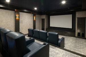 StudioM_ECTradStyleHome_WebRes_Theater