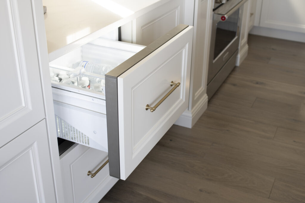 StudioM_OrganicElegance_WR-19 Panel ready refrigerator drawer